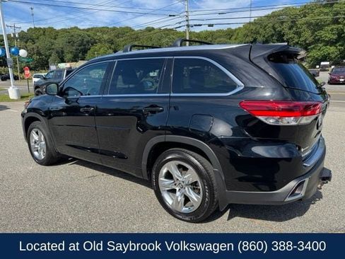 Used 2019 Toyota Highlander Limited AWD/4WD image 7