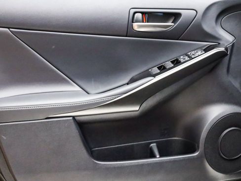 Used 2025 Lexus IS 300 F Sport image 20