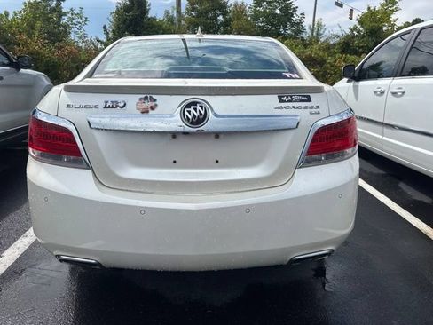 Used 2010 Buick LaCrosse CXS w/ Touring Package FWD image 8