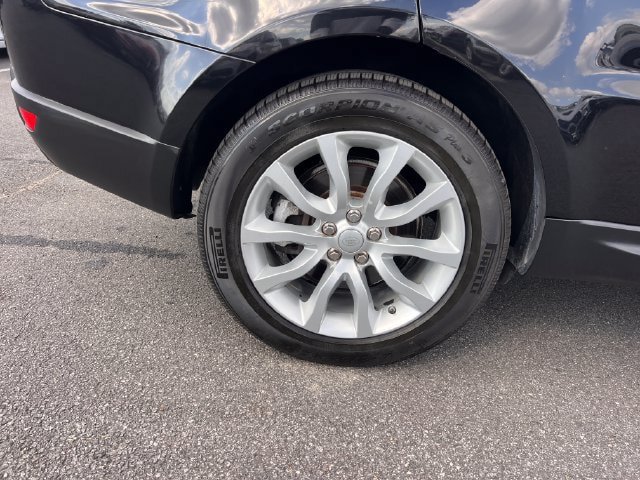 Used 2016 Land Rover Range Rover Sport HSE AWD/4WD image 30