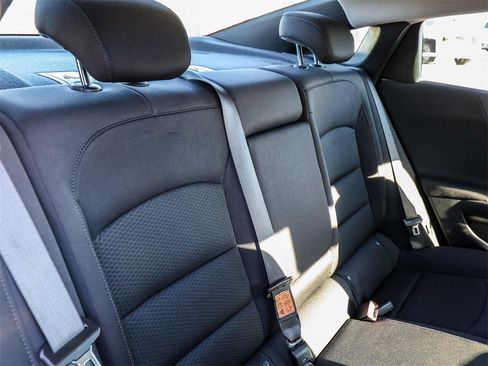 Used 2024 Chevrolet Malibu LT image 22