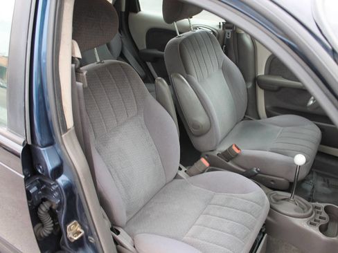 Used 2003 Chrysler PT Cruiser image 35