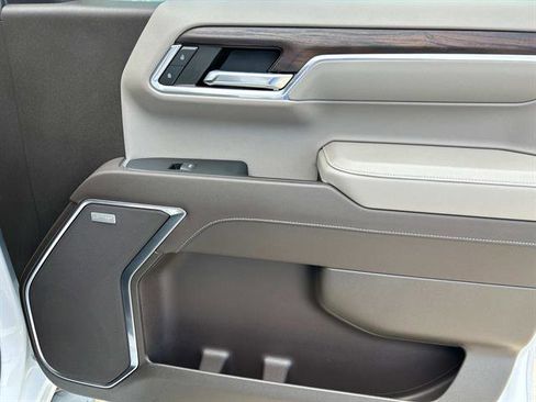 Certified 2023 GMC Sierra 1500 SLT w/ SLT Premium Package image 24