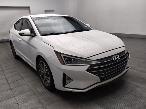 Used 2019 Hyundai Elantra Limited FWD image 13