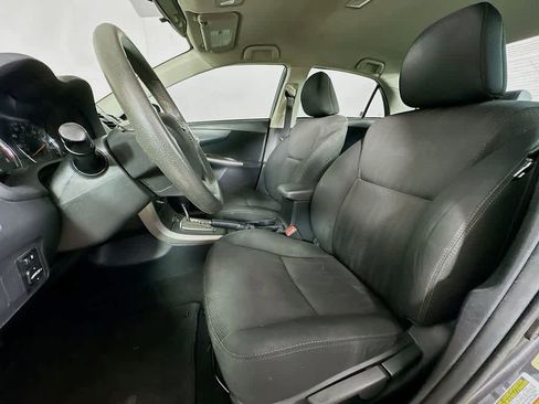 Used 2013 Toyota Corolla S image 12