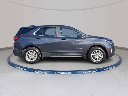 Used 2023 Chevrolet Equinox LT image 7