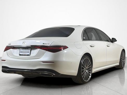 Used 2023 Mercedes-Benz S 580 4MATIC Sedan image 5