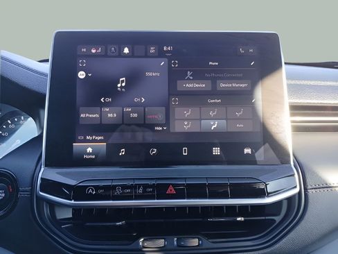 Used 2022 Jeep Compass Limited image 17