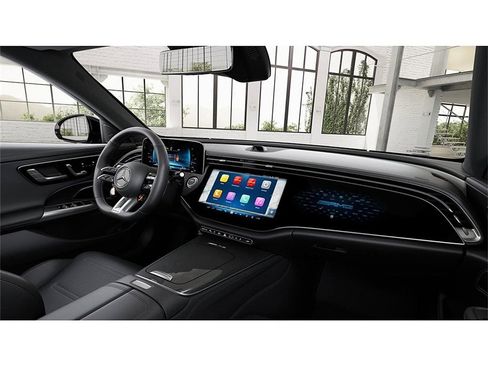 New 2026 Mercedes-Benz E 53 AMG e 4MATIC Sedan image 6