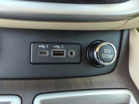 Certified 2020 Nissan Murano Platinum FWD image 35