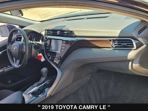 Used 2019 Toyota Camry LE FWD image 29
