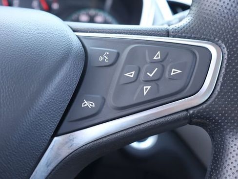 Used 2024 Chevrolet Equinox LS FWD image 24