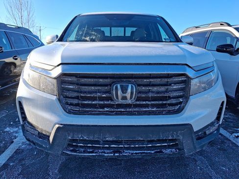 Used 2022 Honda Ridgeline RTL-E image 2
