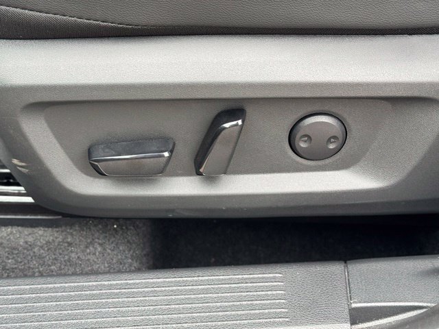 Used 2026 Nissan Rogue SL FWD image 10