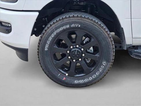 New 2026 RAM 2500 Laramie w/ Night Edition AWD/4WD image 18