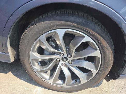 Used 2021 Lincoln Aviator Grand Touring w/ Equipment Group 302A AWD/4WD image 9