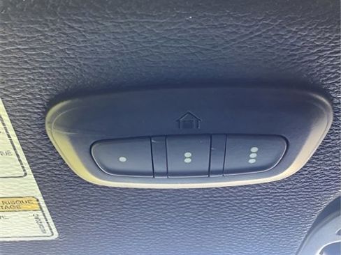 Certified 2022 Jeep Gladiator Sport image 16