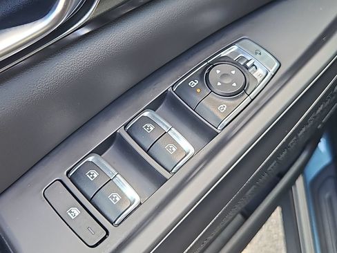 Used 2025 Kia Carnival SX Prestige FWD image 29
