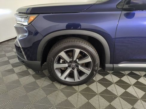 Used 2025 Honda Pilot Elite image 26