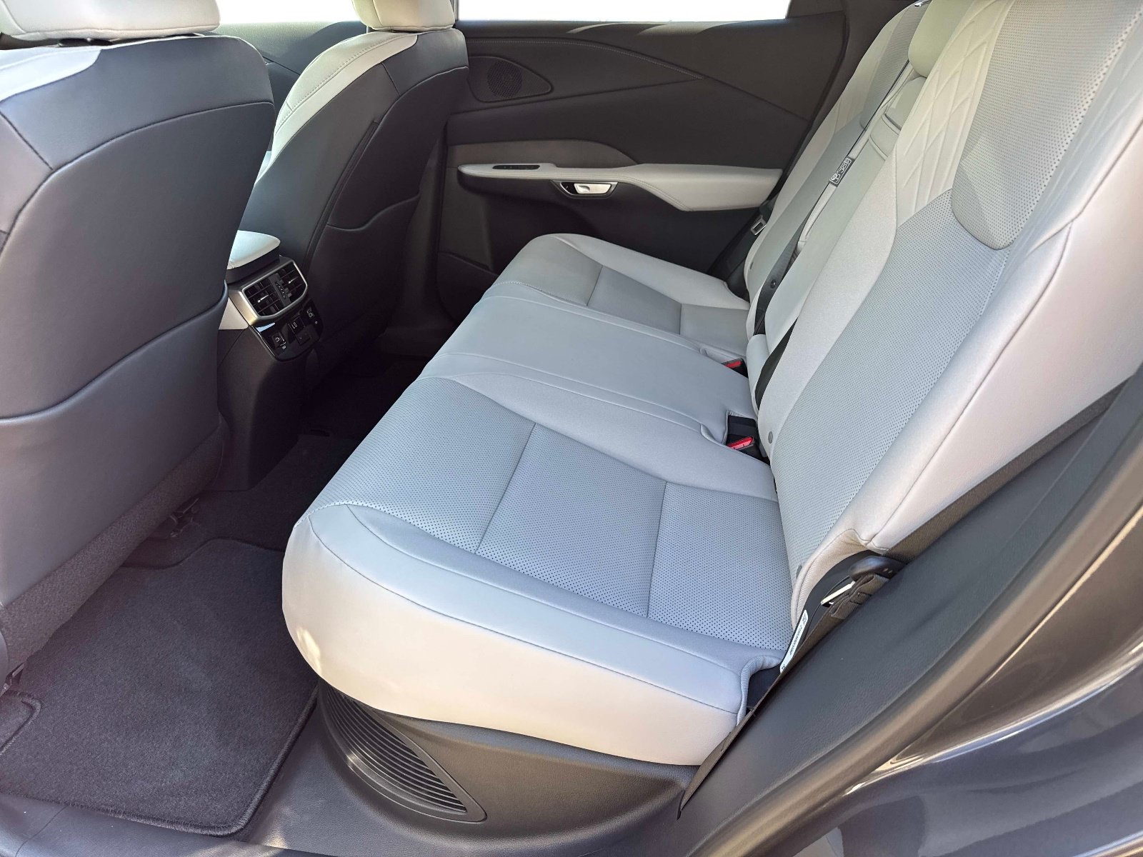 New 2026 Lexus RX 350h w/ Convenience Package AWD/4WD image 15