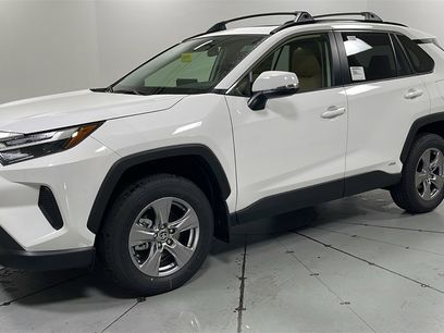 New 2025 Toyota RAV4 XLE