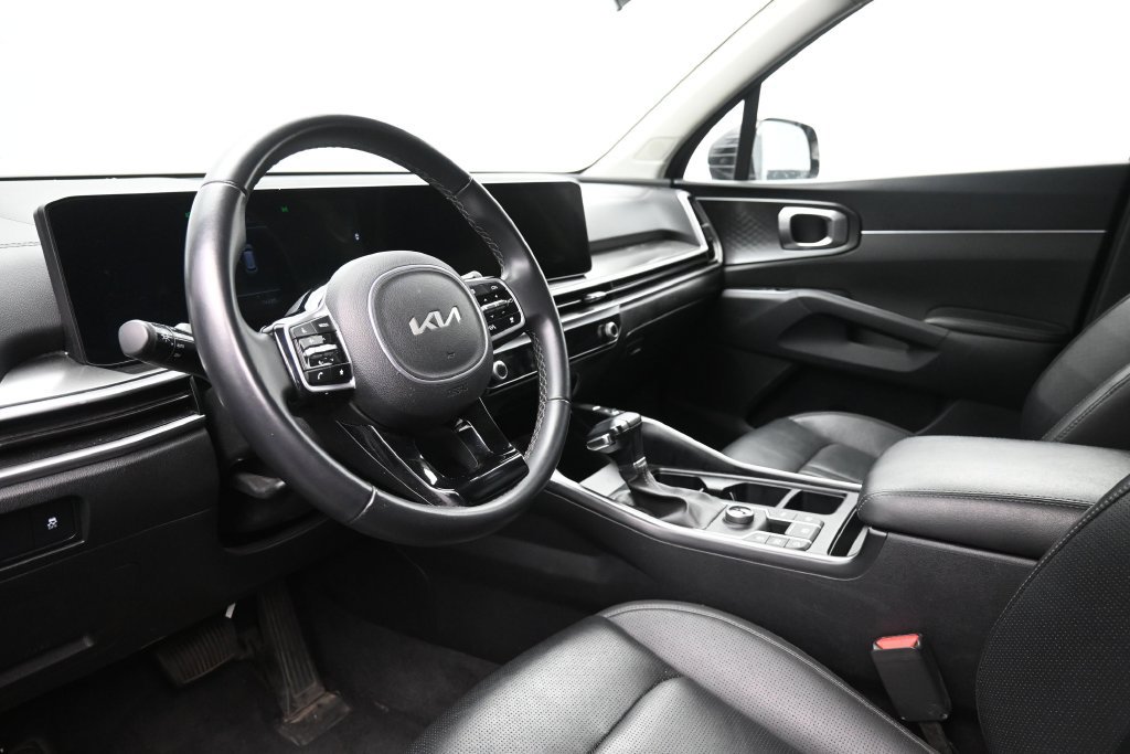 Used 2024 Kia Sorento S AWD/4WD image 20