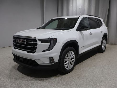 Used 2024 GMC Acadia Elevation AWD/4WD image 5