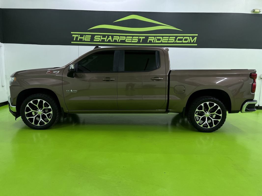 Used 2019 Chevrolet Silverado 1500 LT w/ Texas Edition AWD/4WD image 6