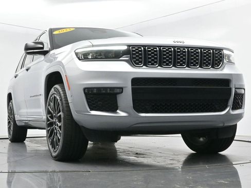 Used 2023 Jeep Grand Cherokee L Summit AWD/4WD image 43