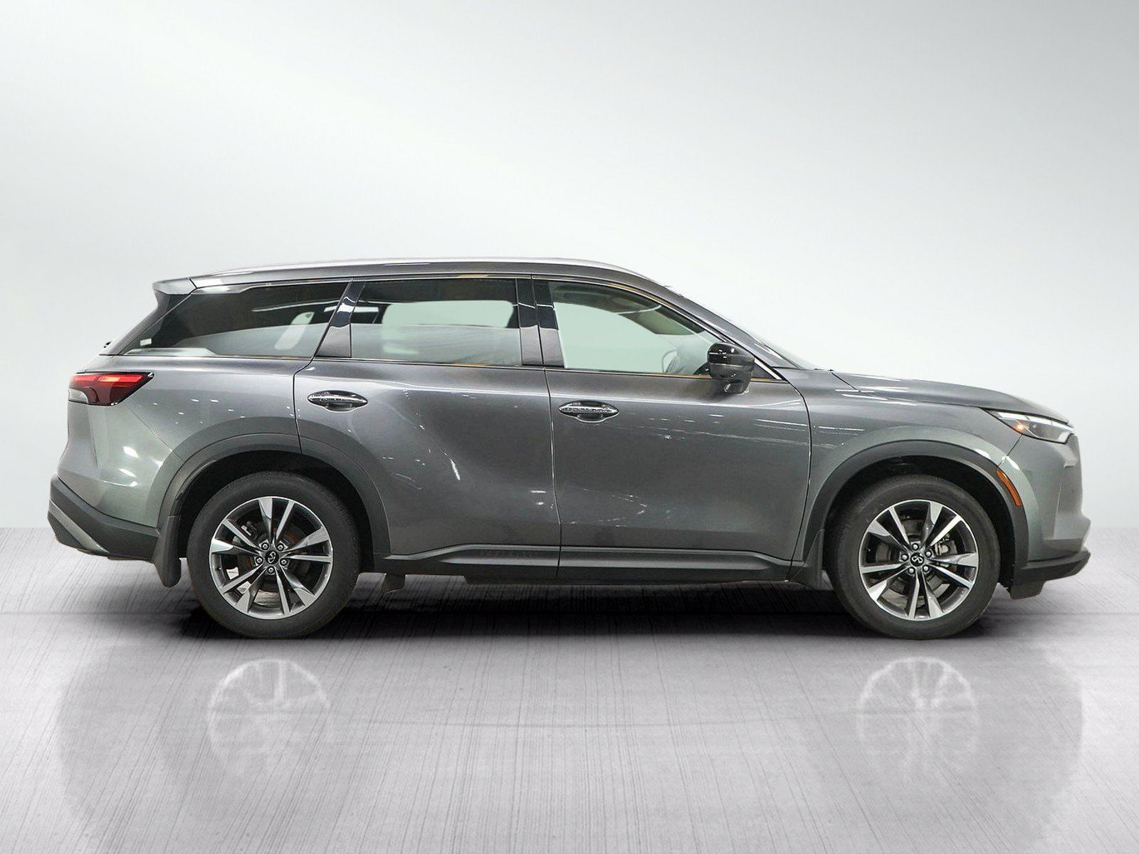 Used 2025 INFINITI QX60 Luxe AWD/4WD image 6