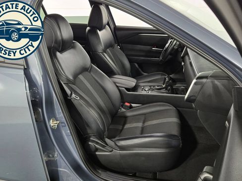 Used 2023 MAZDA CX-50 2.5 S w/ Preferred Plus Pkg AWD/4WD image 37