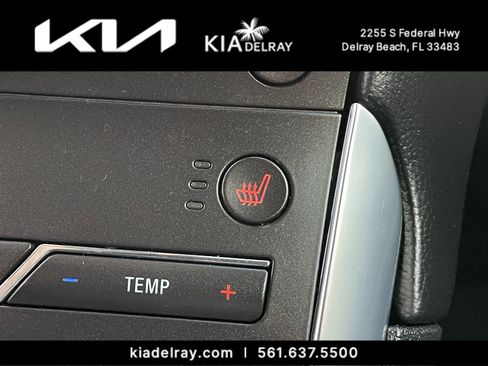 Used 2020 Ford Edge Titanium image 25