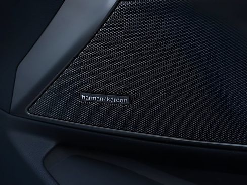 Used 2022 BMW M3 w/ Executive Package RWD image 35
