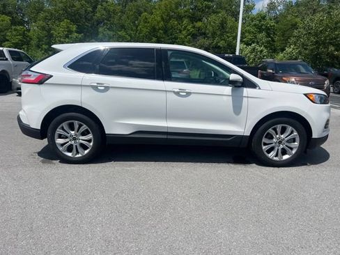 Used 2023 Ford Edge Titanium AWD/4WD image 8