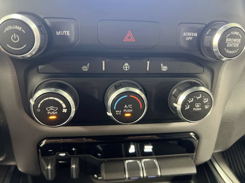 Used 2024 RAM 1500 Big Horn AWD/4WD image 16