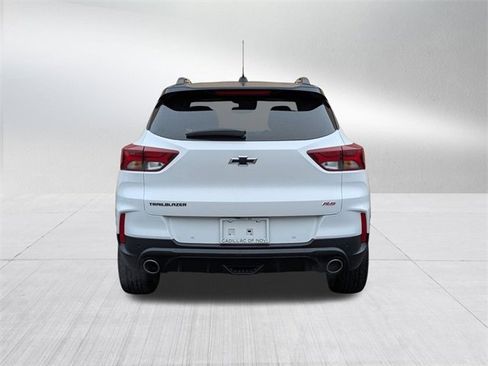 Used 2021 Chevrolet TrailBlazer RS w/ Technology Package image 6
