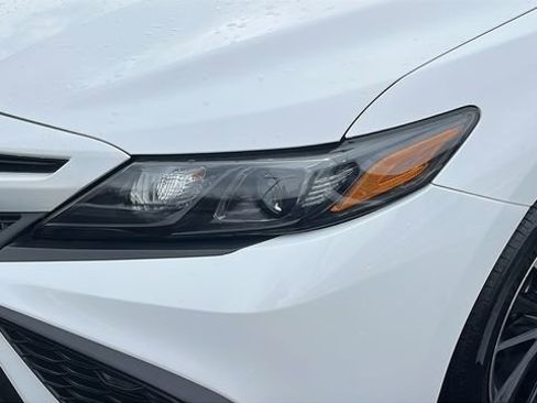 Certified 2023 Toyota Camry SE w/ Cold Weather Package image 7