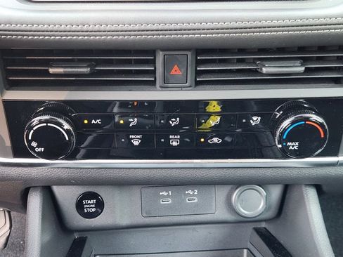 Certified 2025 Nissan Rogue S AWD/4WD image 17