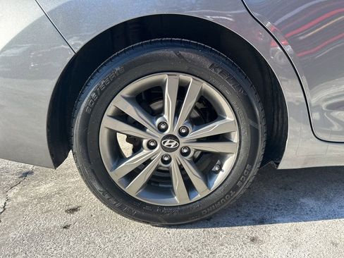Used 2018 Hyundai Elantra Value Edition image 24