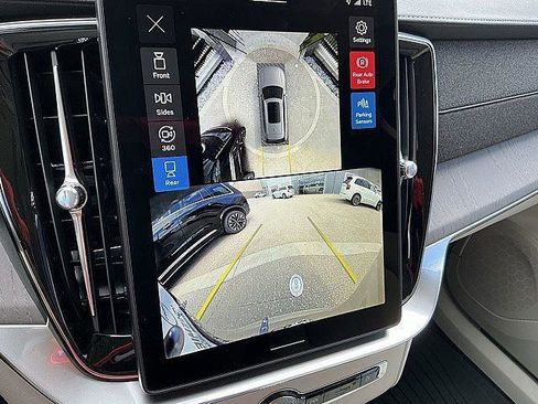 New 2026 Volvo XC90 T8 Ultra w/ Lounge Package AWD/4WD image 21