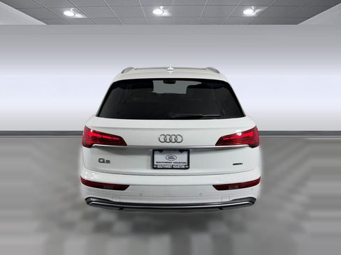 Used 2023 Audi Q5 2.0T Premium w/ Convenience Package AWD/4WD image 10