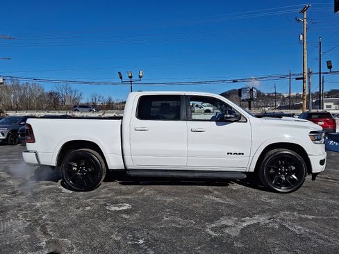 Used 2022 RAM 1500 Laramie image 9