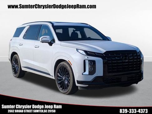 Used 2024 Hyundai Palisade Calligraphy image 1