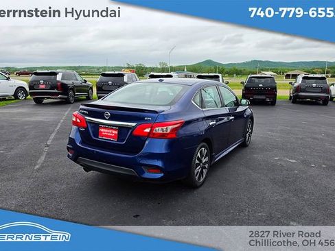Used 2017 Nissan Sentra SR w/ Electronics Package FWD image 22