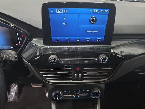 Used 2023 Ford Escape ST-Line image 22