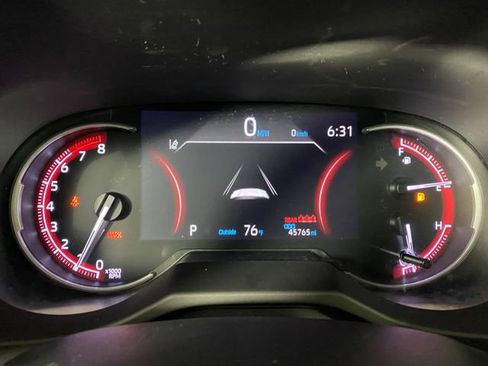 Used 2024 Toyota RAV4 XLE FWD image 19