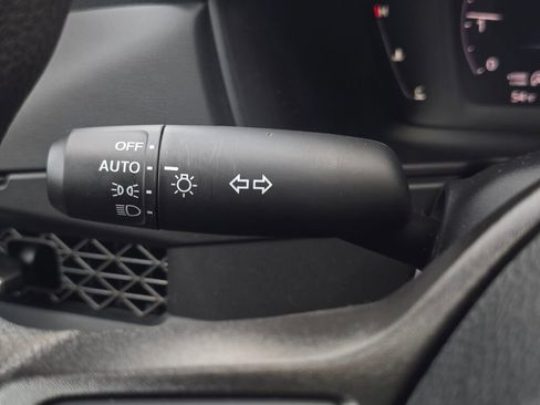 Certified 2024 Honda Accord EX image 25