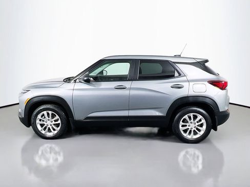 Used 2024 Chevrolet TrailBlazer LS w/ LS Convenience Package FWD image 8