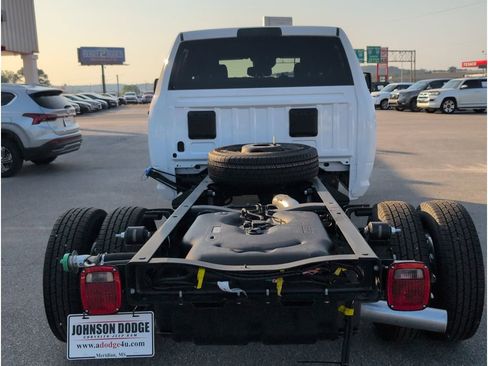 New 2026 RAM 3500 Tradesman w/ Chrome Appearance Group image 4