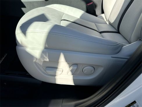 Used 2024 MAZDA CX-90 3.3 Turbo S w/ Premium Plus image 12